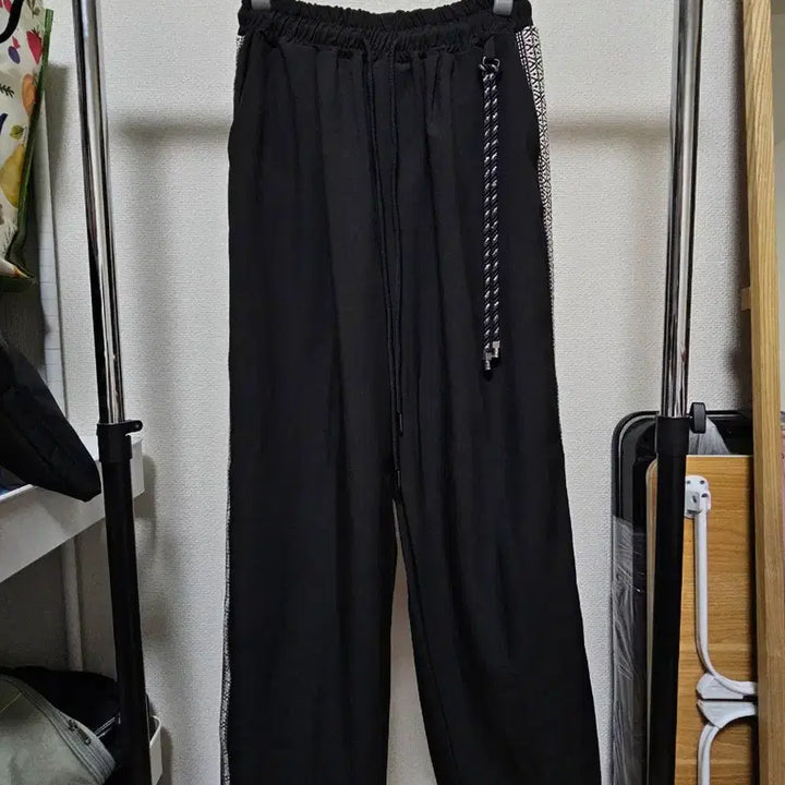 [BUNJANG] DNSR Ethnic Line Banding Pants Black S / DNSR 디앤써 에스닉 라인 밴딩 팬츠 블랙 S
