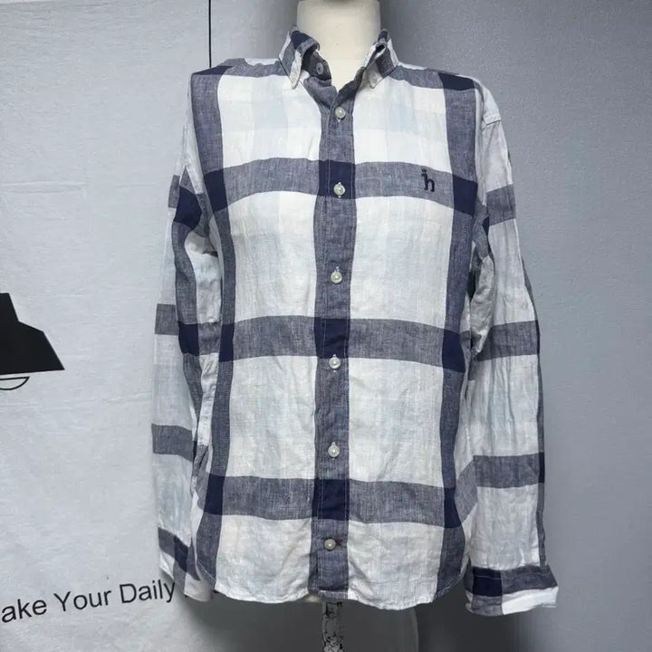 [BUNJANG] Hazzys White Navy Check Short-Sleeve Shirt / 헤지스 화이트 네이비 체크 셔츠 남방 단추 여름셔츠