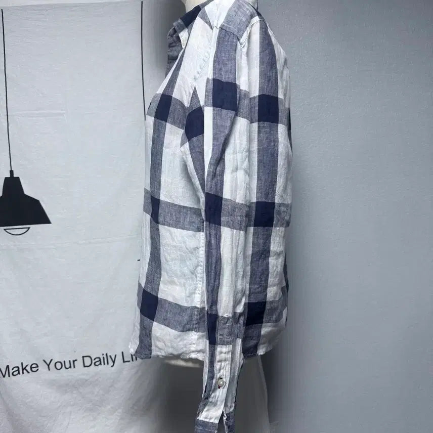 [BUNJANG] Hazzys White Navy Check Short-Sleeve Shirt / 헤지스 화이트 네이비 체크 셔츠 남방 단추 여름셔츠