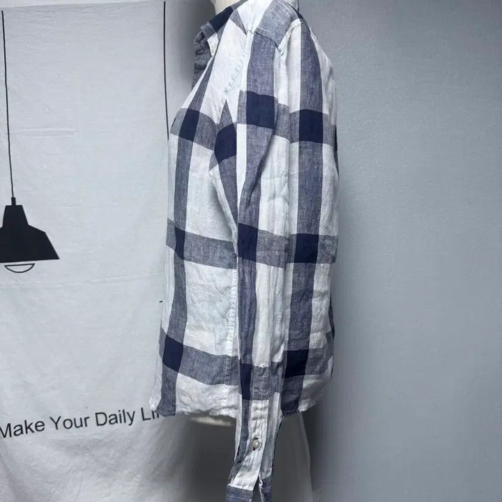 [BUNJANG] Hazzys White Navy Check Short-Sleeve Shirt / 헤지스 화이트 네이비 체크 셔츠 남방 단추 여름셔츠