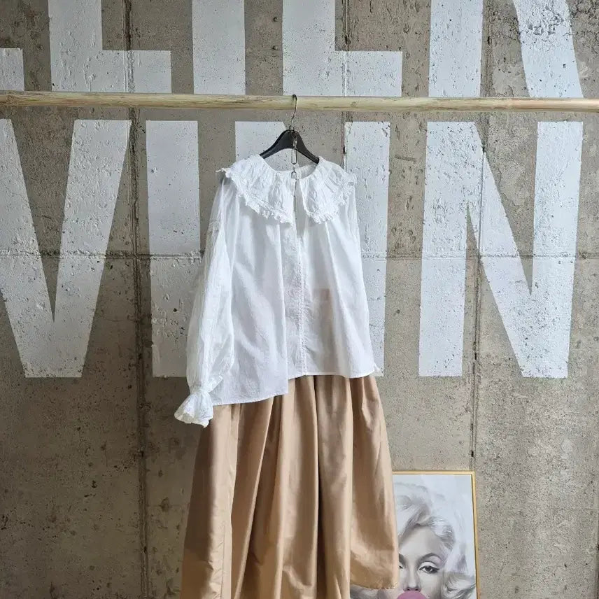 [BUNJANG] Lace Ruffle Collar Cotton Blouse / 레이스 러플카라 면블라우스