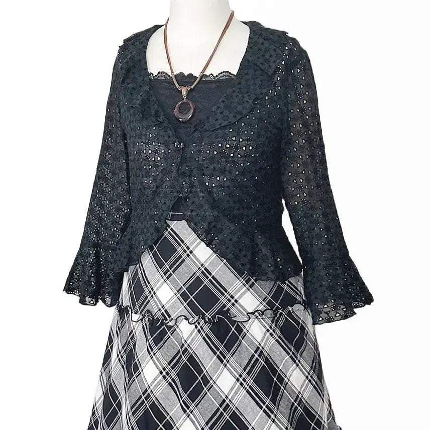 [BUNJANG] Rest Rose Punch Ruffle Shirring Short Jacket Black Vintage / 일본빈티지 레스트로즈 펀칭러플셔링숏자켓 블랙 모리걸하구미룩갸루y2k히피