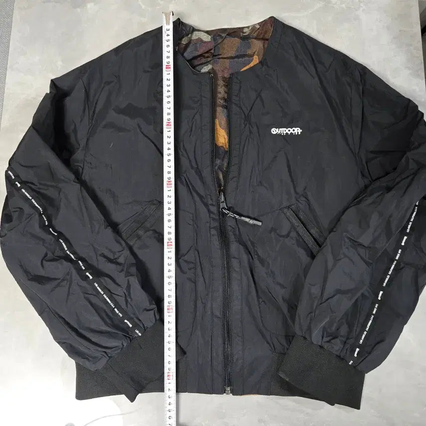 [BUNJANG] Outdoor Reversible Windbreaker Jumper Jacket / 아웃도어 블랙 리버시블 바람막이 점퍼
