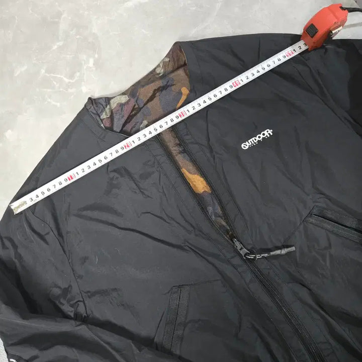 [BUNJANG] Outdoor Reversible Windbreaker Jumper Jacket / 아웃도어 블랙 리버시블 바람막이 점퍼