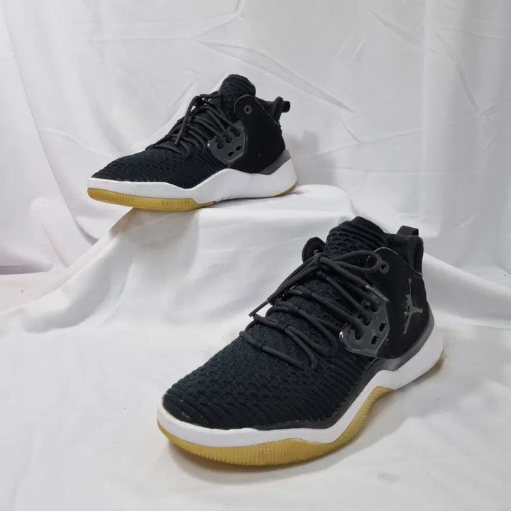 [BUNJANG] Nike Jordan DNA LX Vintage Sneakers / 빈티지하서 275 나이키 조던 DNA LX 농구화 스니커즈