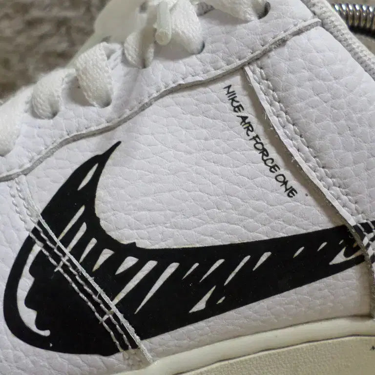 [BUNJANG] Nike Air Force 1 Mid Used Sneakers / 후루룩구제 255 나이키 에어포스 운동화 중고 신발 260507
