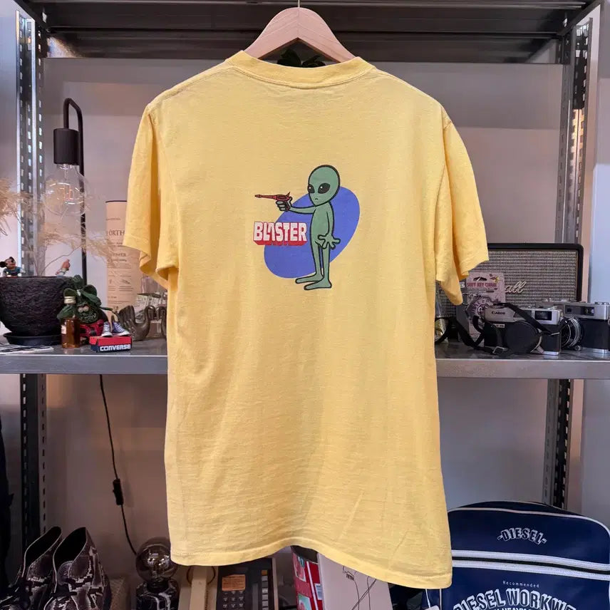 [BUNJANG] 90s Alien Blaster Single Stitch T-Shirt / 90S 에일리언 외계인 블라스터 건 크랙바인딩 M 싱글스티치