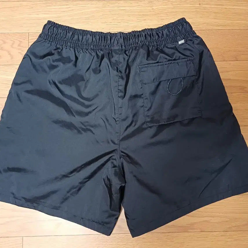 [BUNJANG] Nike Sportswear Woven Flow Shorts / 나이키 스포츠웨어 우븐 플로우 반바지 S