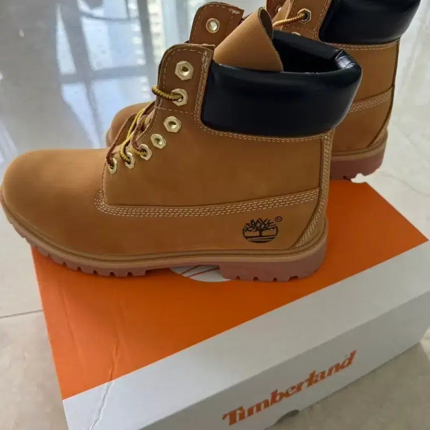 [BUNJANG] Timberland Premium 6-Inch Waterproof Boots Wheat Nubuck Wide 270mm / 팀버랜드 프리미엄 6인치 워터프루프 부츠 위트 누벅 - 와이드 270mm