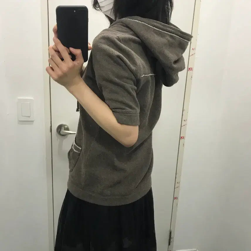 [BUNJANG] Hollister Cargo Y2K Choco Brown Hooded T-Shirt / 홀리스터 카고 y2k 초코 브라운 후드 반팔