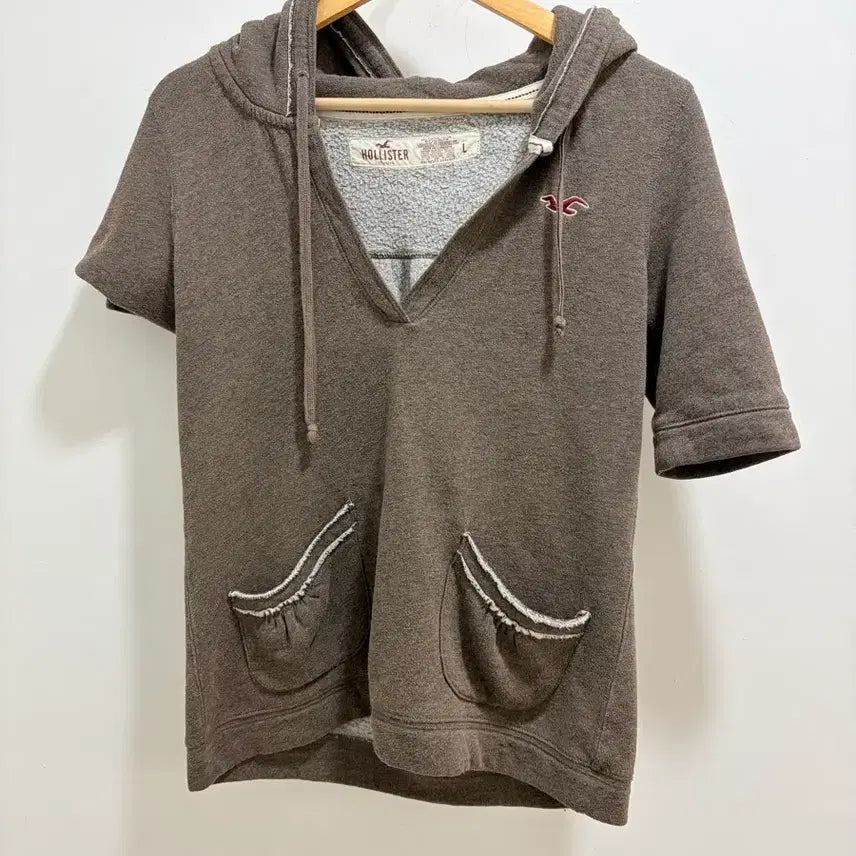 [BUNJANG] Hollister Cargo Y2K Choco Brown Hooded T-Shirt / 홀리스터 카고 y2k 초코 브라운 후드 반팔
