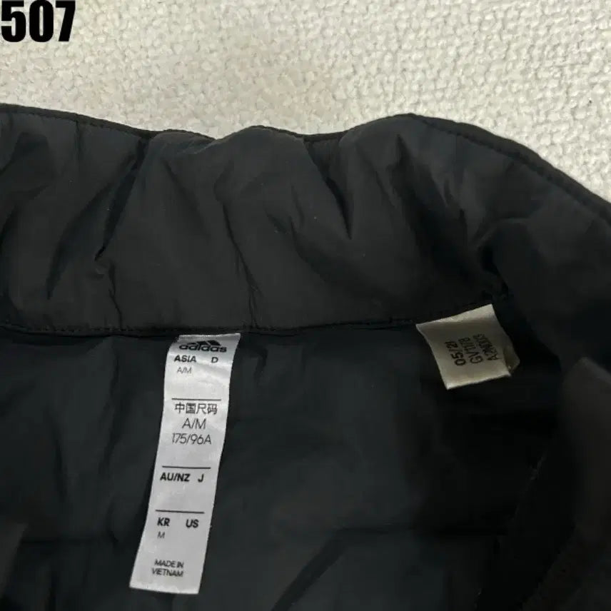 [BUNJANG] Adidas Black Padded Vest M / 아디다스 블랙 패딩 조끼 M