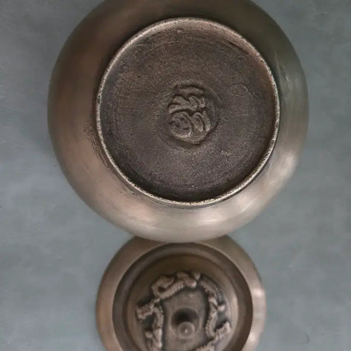 [BUNJANG] Brass Censer with Dragon Engraving / 용모양이 새겨진 작은 동 가마요.
