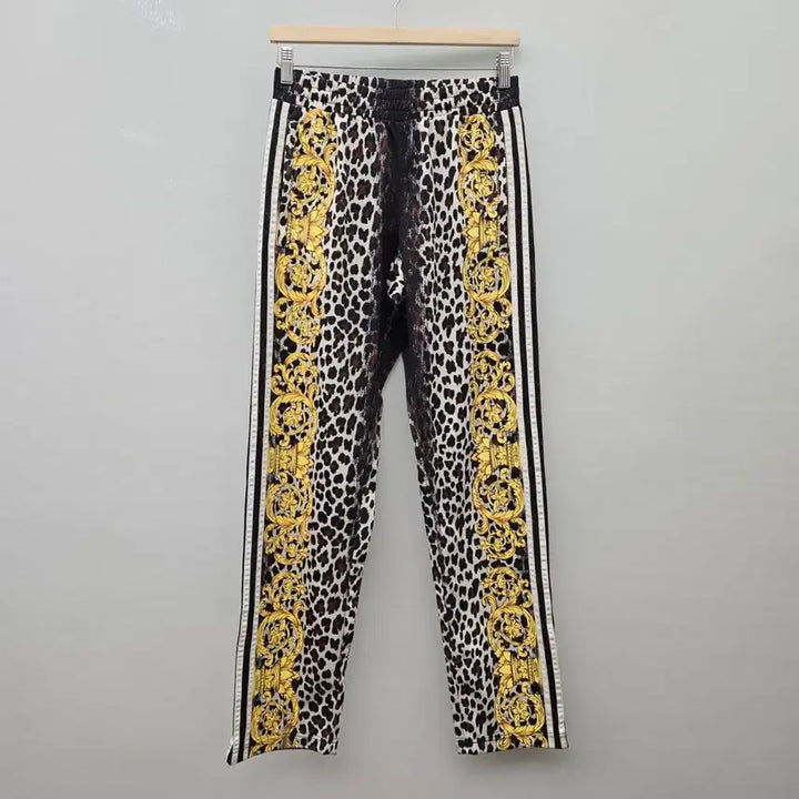 [BUNJANG] Adidas x Jeremy Scott Leopard Baroque Track Pants / Adidas 아디다스 x 제레미스캇 레오파드 트랙팬츠