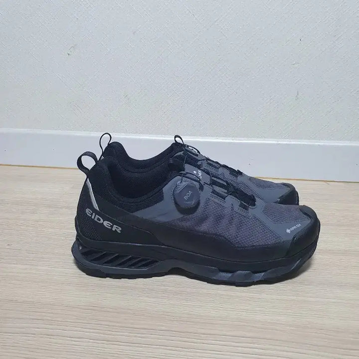 [BUNJANG] Eider Gore-Tex Trekking Shoes Size 275 / 아이더 고어텍스 트레킹화 275