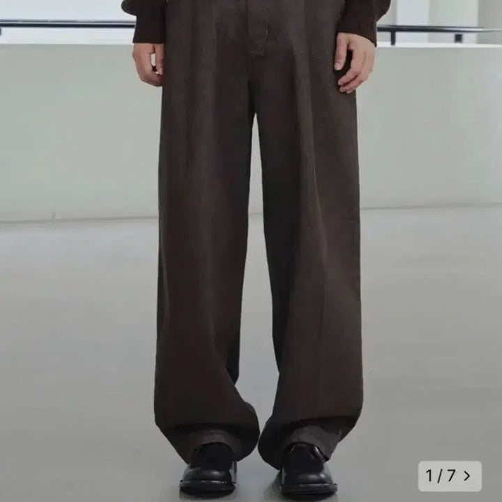 [BUNJANG] Anchor Chord Wide Pin-tuck Denim Pants Brown M / 어널러코드 와이드 핀턱 데님 팬츠 브라운 M