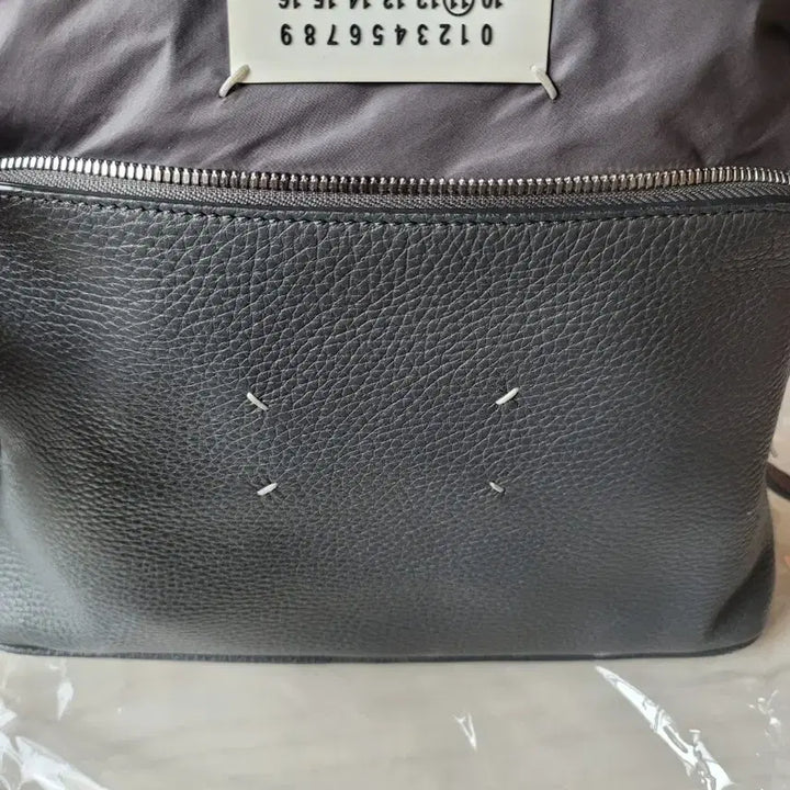 [BUNJANG] Maison Margiela 5AC Crossbody Bag Small Grey / [OS]메종 마르지엘라 5AC 크로스백 그레이