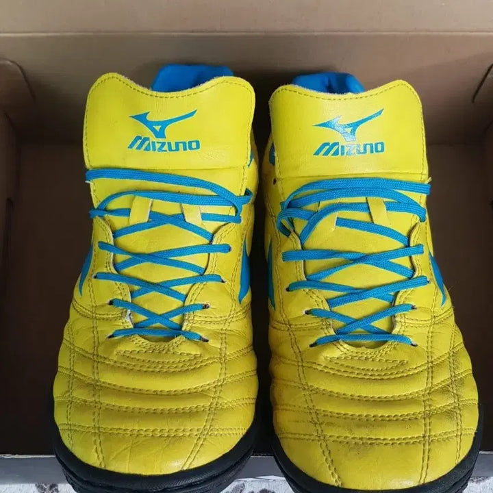 [BUNJANG] Mizuno Futsal Shoes Size 260mm / 미즈노 풋살화