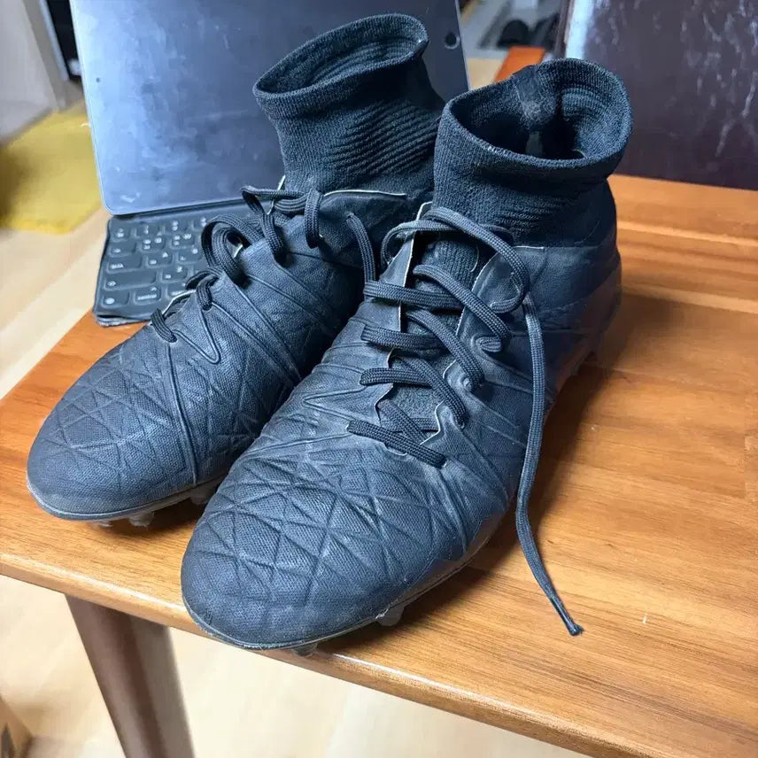 [BUNJANG] Nike Hypervenom 3 FG Soccer Cleats - Black, Size 260 / (260) 나이키 하이퍼베놈 2 FG 판매