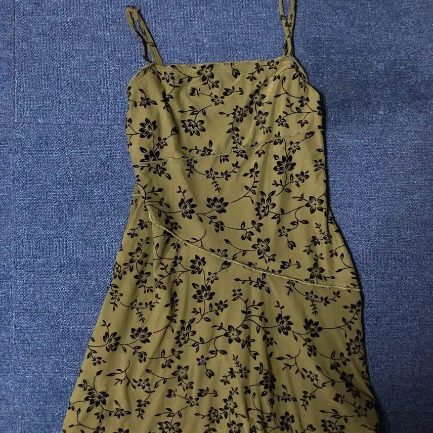 [BUNJANG] Flower Print Mini Dress - Khaki / 플라워 카키 원피스