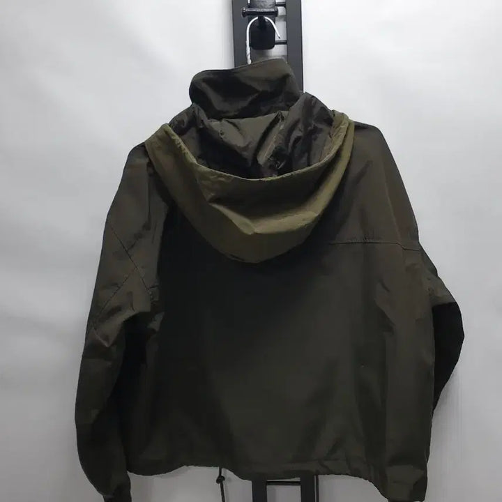 [BUNJANG] Columbia Cropped Pocket Windbreaker Jacket - Khaki, Medium / 컬럼비아 바람막이 크롭 포켓 자켓 카키 m