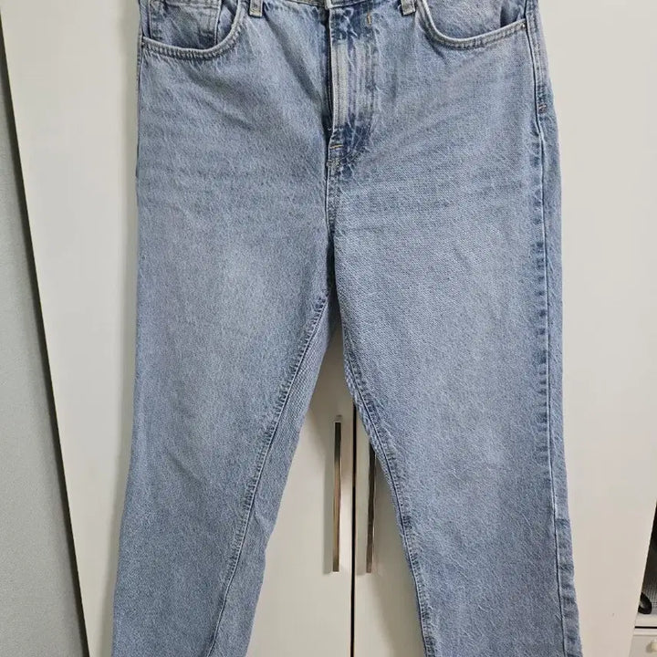 [BUNJANG] ZARA Light Wash Denim Cropped Pants EUR 38 / 자라 ZARA 연청 데님 팬츠 28