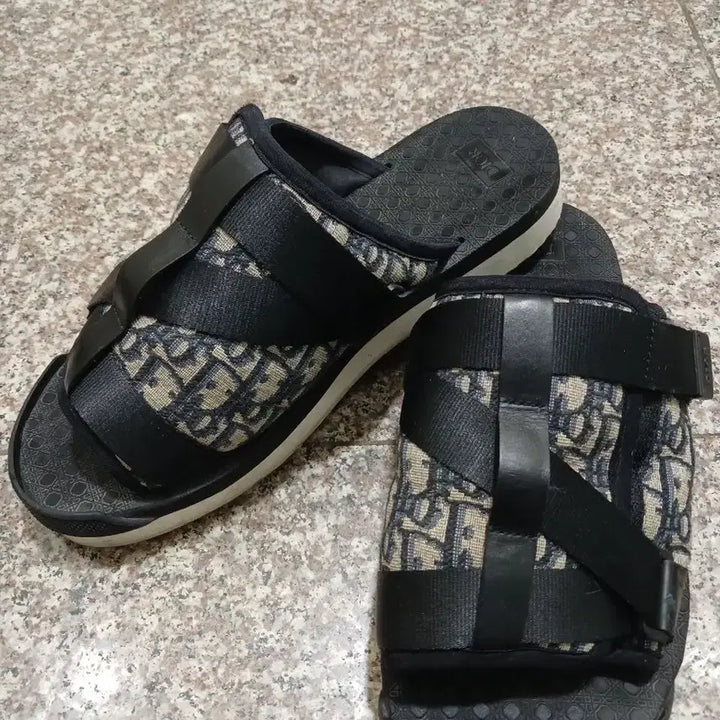[BUNJANG] Dior Oblique Strap Sandals / 디올 오블리크 샌들 슬리퍼