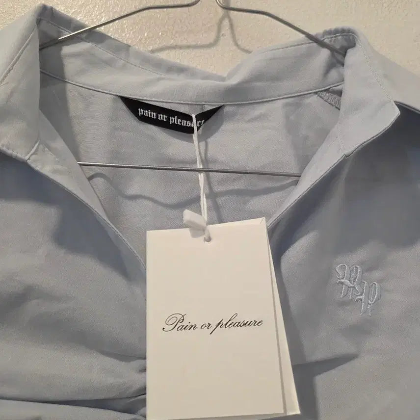[BUNJANG] Bone &amp; Pleasure Shirring Crop Blouse Sky Blue / 본앤플레져 셔링 크롭 블라우스 하늘색