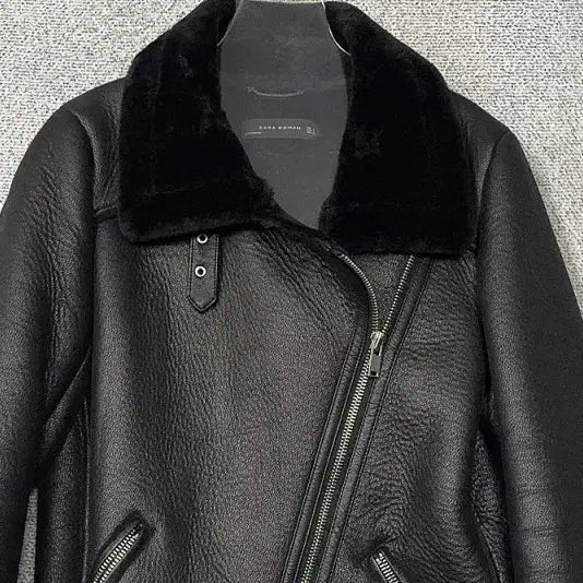 [BUNJANG] Zara Black Faux Fur Lined Biker Jacket S / 자라 블랙 무스탕 S