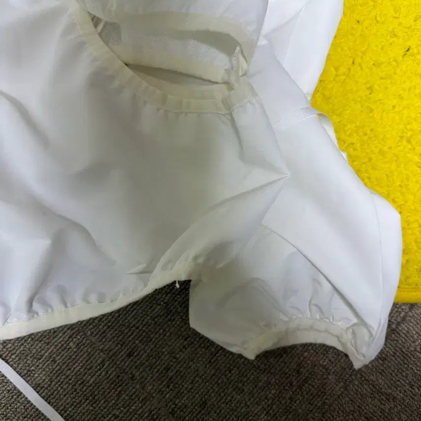 [BUNJANG] NACHE White Windbreaker Jacket / NACHE 화이트 바람막이 자켓
