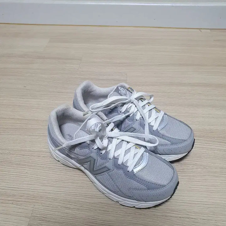 [BUNJANG] New Balance 480v5 Sneakers (230mm) / 뉴발란스 480v5 운동화 230