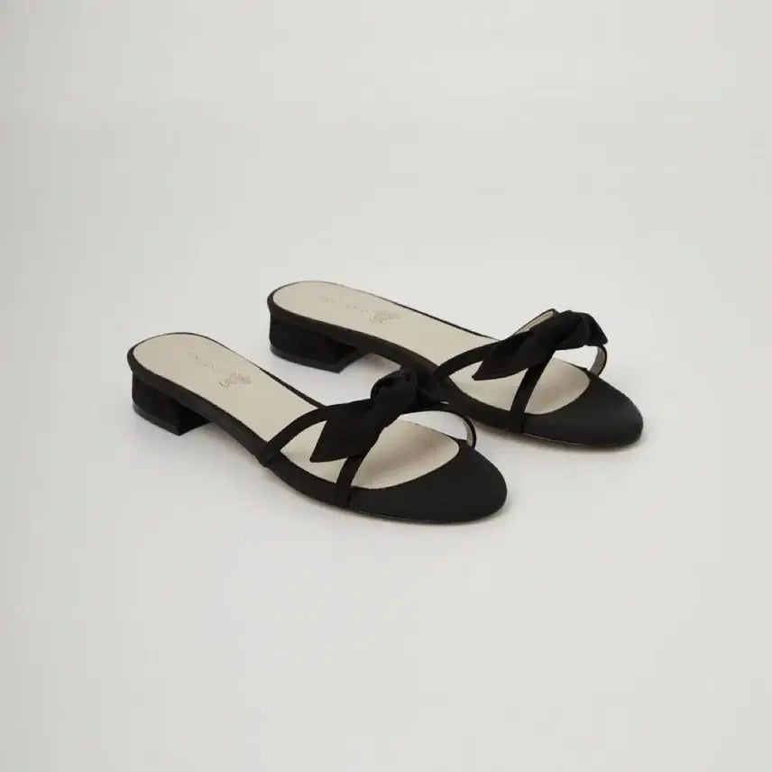 [BUNJANG] Love Us You Ribbon Sandals / 러브어스유 리본 샌들 225(새상품)