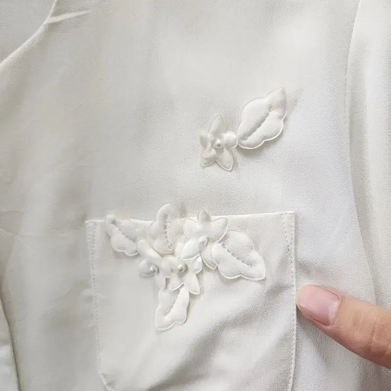 [BUNJANG] Vintage Feminine Flower Pocket Cream Blouse Jacket / 빈티지 페미닌 플라워포켓 크림 블라우스 자켓