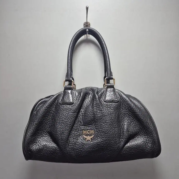 [BUNJANG] MCM Black Leather Tote Shoulder Bag / MCM 블랙 레더 토트백 숄더백
