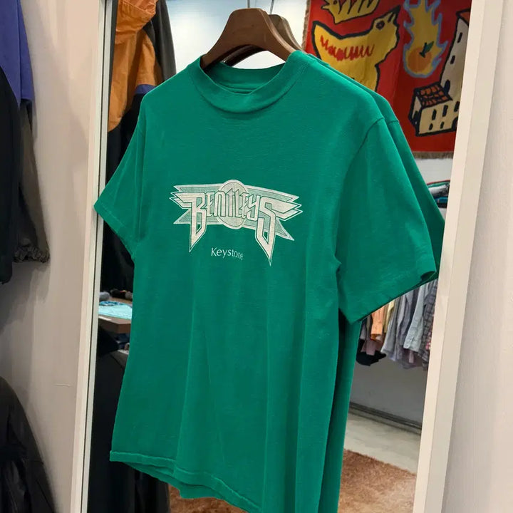 [BUNJANG] 80s Hanes Bentleys Single Stitch T-Shirt / 80s Hanes 헤인즈 BENTLEYS 반팔 티셔츠 (made USA)