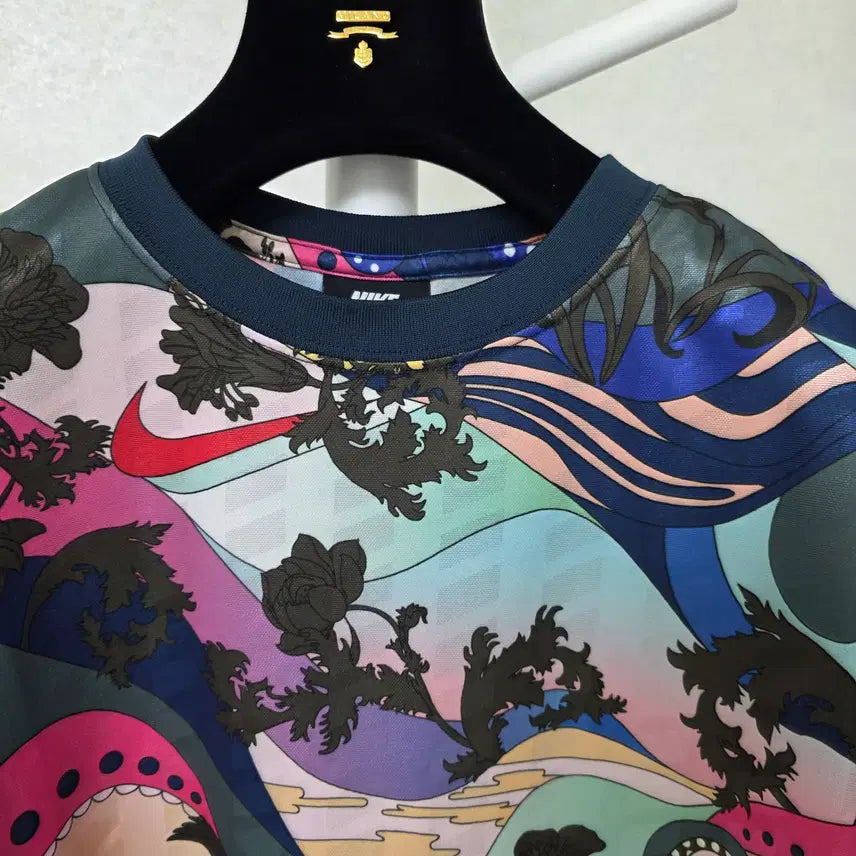 [BUNJANG] Nike Icon Clash Cropped Short Sleeve T-Shirt Size 85 / 나이키 아이콘 클래시 크롭 반팔티 85사이즈
