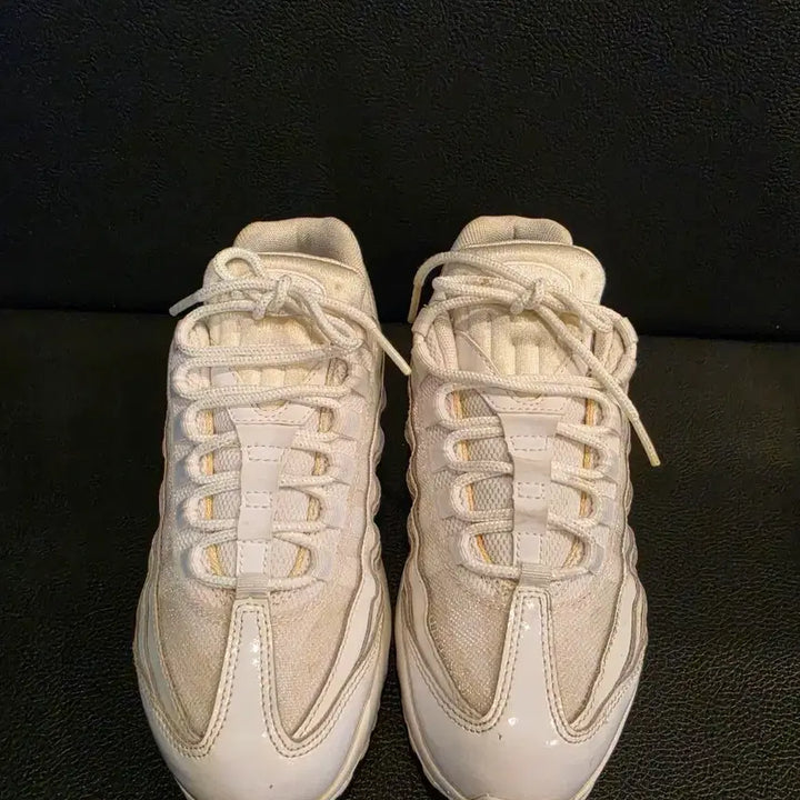[BUNJANG] Nike Air Max 95 All White Sneakers / 나이키 에어맥스95 올 화이트