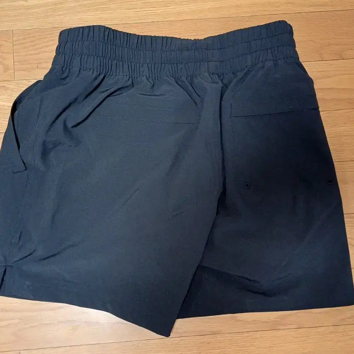 [BUNJANG] Under Armour Training Shorts Black SM / 새상품 언더아머 트레이닝 반바지 블랙 SM Under Armour