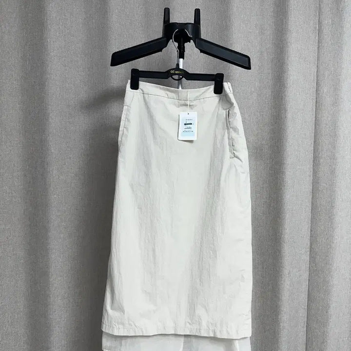 [BUNJANG] JJ JIGOTT Wrinkle-Resistant Skirt (New) / JJ지고트 바스락 스커트 66(새상품)