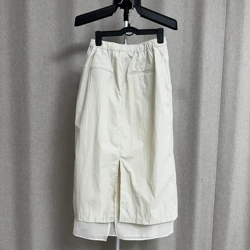 [BUNJANG] JJ JIGOTT Wrinkle-Resistant Skirt (New) / JJ지고트 바스락 스커트 66(새상품)