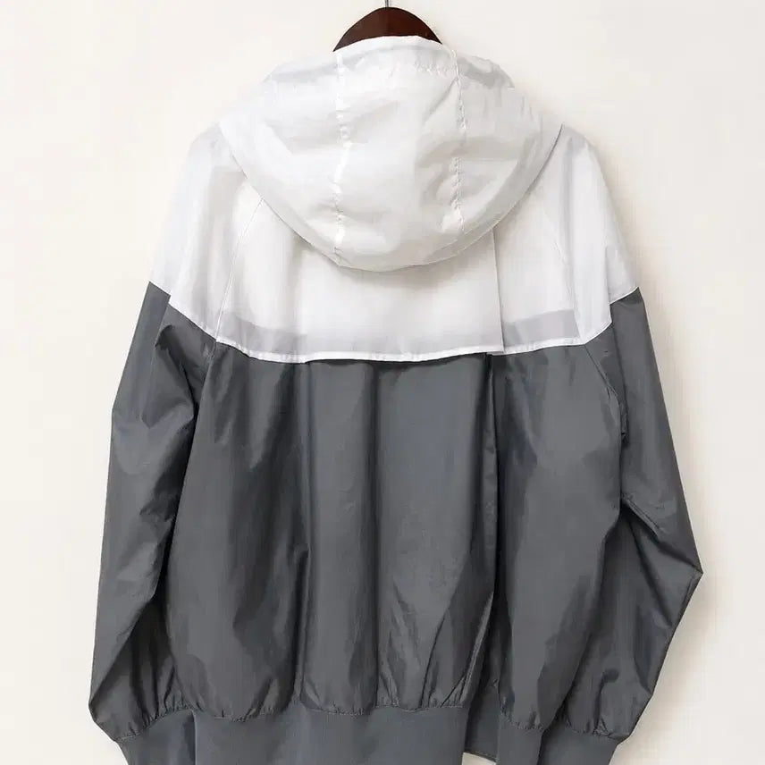 [BUNJANG] Nike Windrunner Jacket L (100) / 나이키 윈드러너 바람막이 L / 100