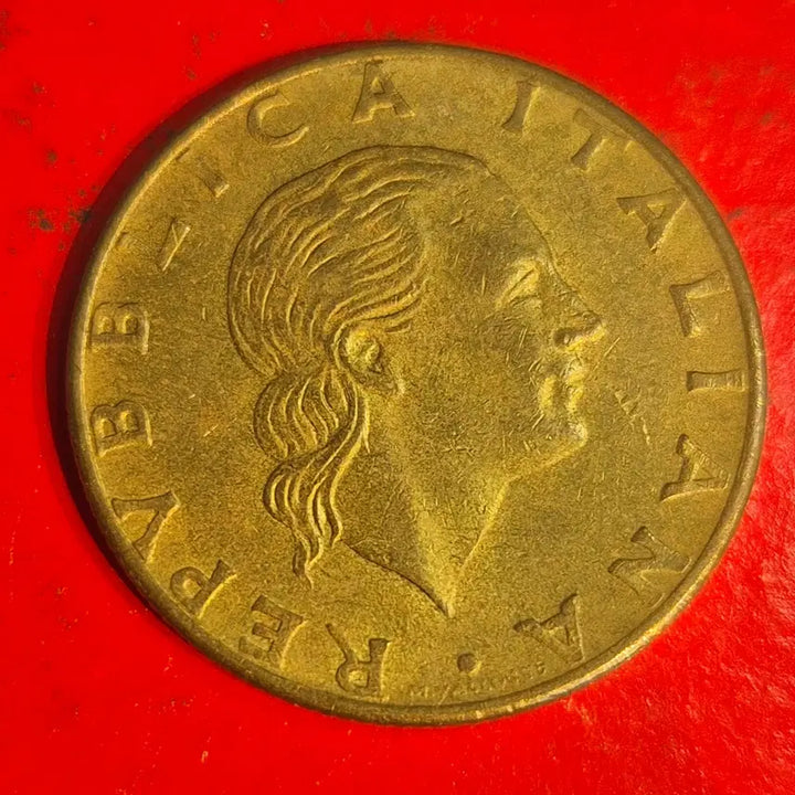 [BUNJANG] 1986 Italian 200 Lire Coin / 1986 이탈리아 200리라 동전 M2348