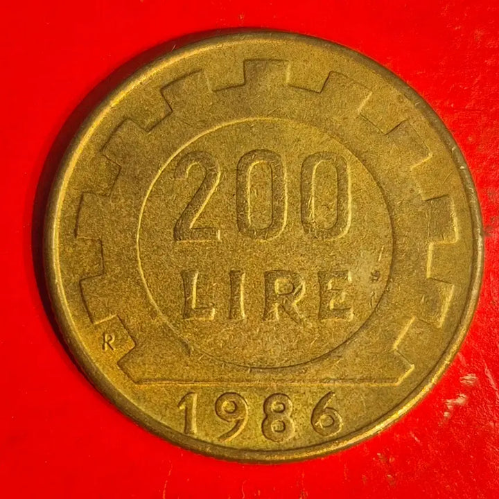[BUNJANG] 1986 Italian 200 Lire Coin / 1986 이탈리아 200리라 동전 M2348