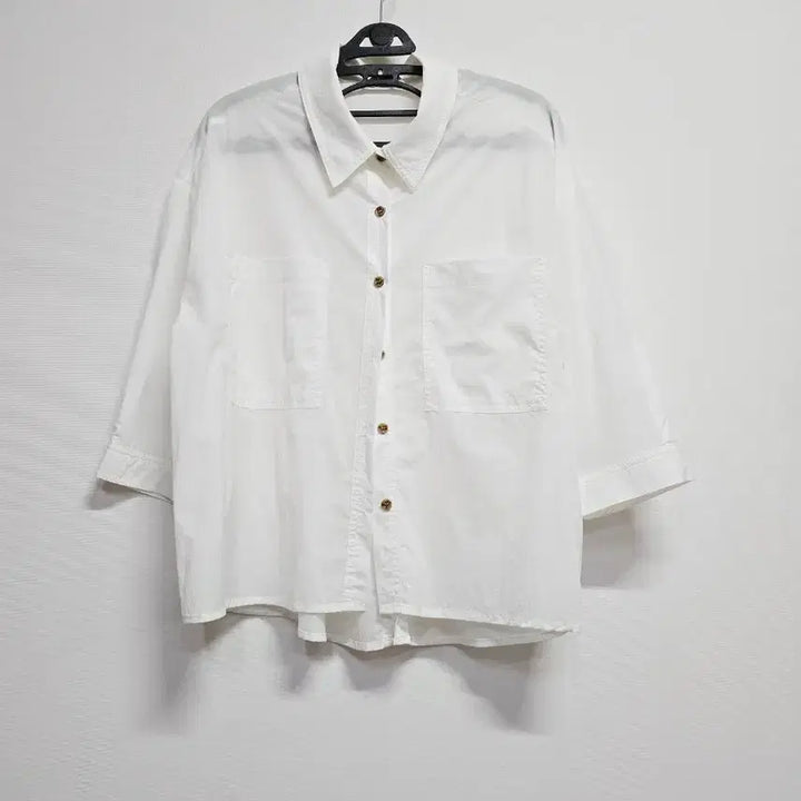 [BUNJANG] The IZ White 7-Sleeve Shirt / 더아이잗 화이트 7부 소매 셔츠 남방