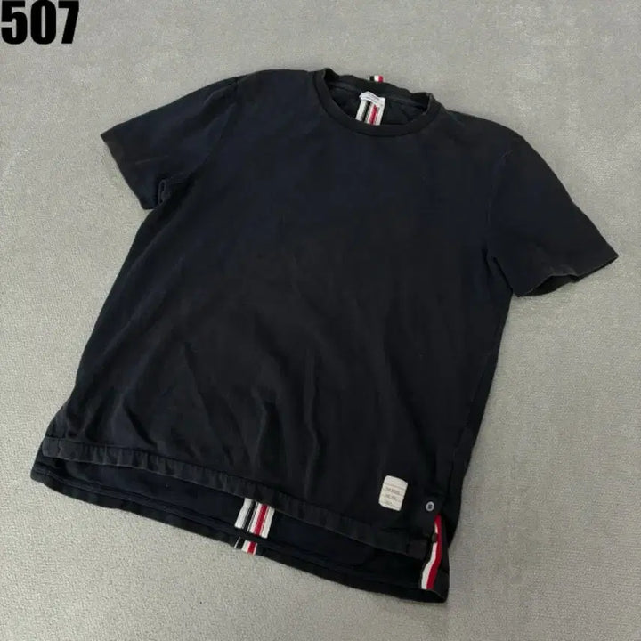 [BUNJANG] Thom Browne Navy Tricolor Stripe Short Sleeve T-Shirt / 톰브라운 네이비 삼선 반팔 티셔츠 4