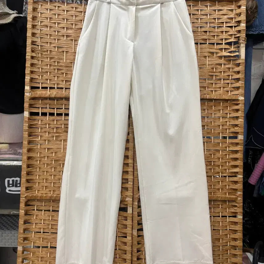 [BUNJANG] Ivory Wide-Leg Dress Pants Slacks / 정장 통바지