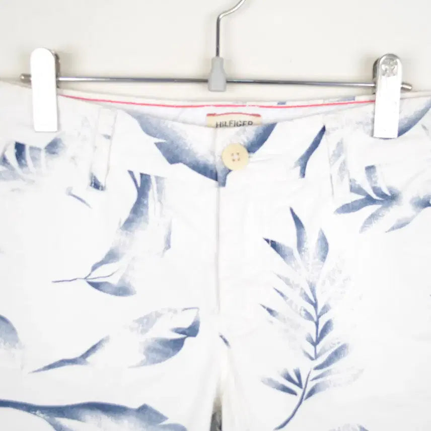 [BUNJANG] Tommy Hilfiger Cotton Chino Shorts Women&