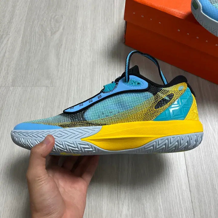[SOLD OUT] 안타 쇼크웨이브 6 농구화 275