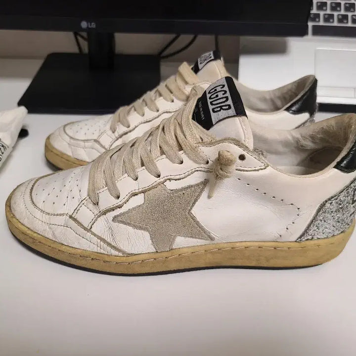[BUNJANG] Golden Goose Ballstar Sneakers Size 35 (US 5-5.5) / 골든구스 볼스타 스니커즈 35사이즈 정품 225~230정도