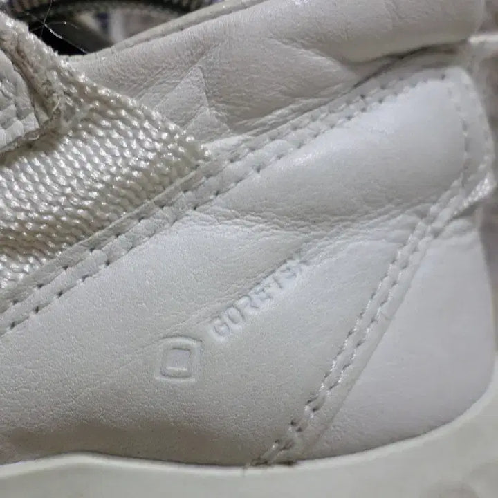 [BUNJANG] Ecco ST.1 Gore-Tex Sneakers / 후루룩구제 255 에코 ecco st.1 운동화 고어텍스260507